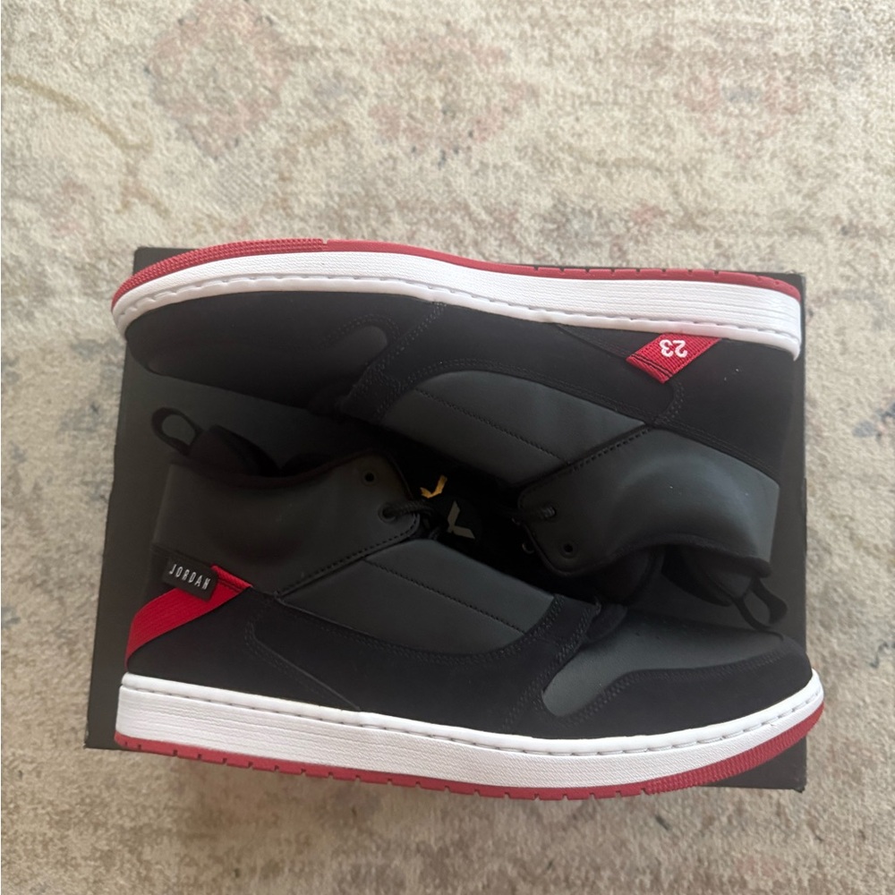 Air Jordan Access AO1329-023 Black / University Red / White